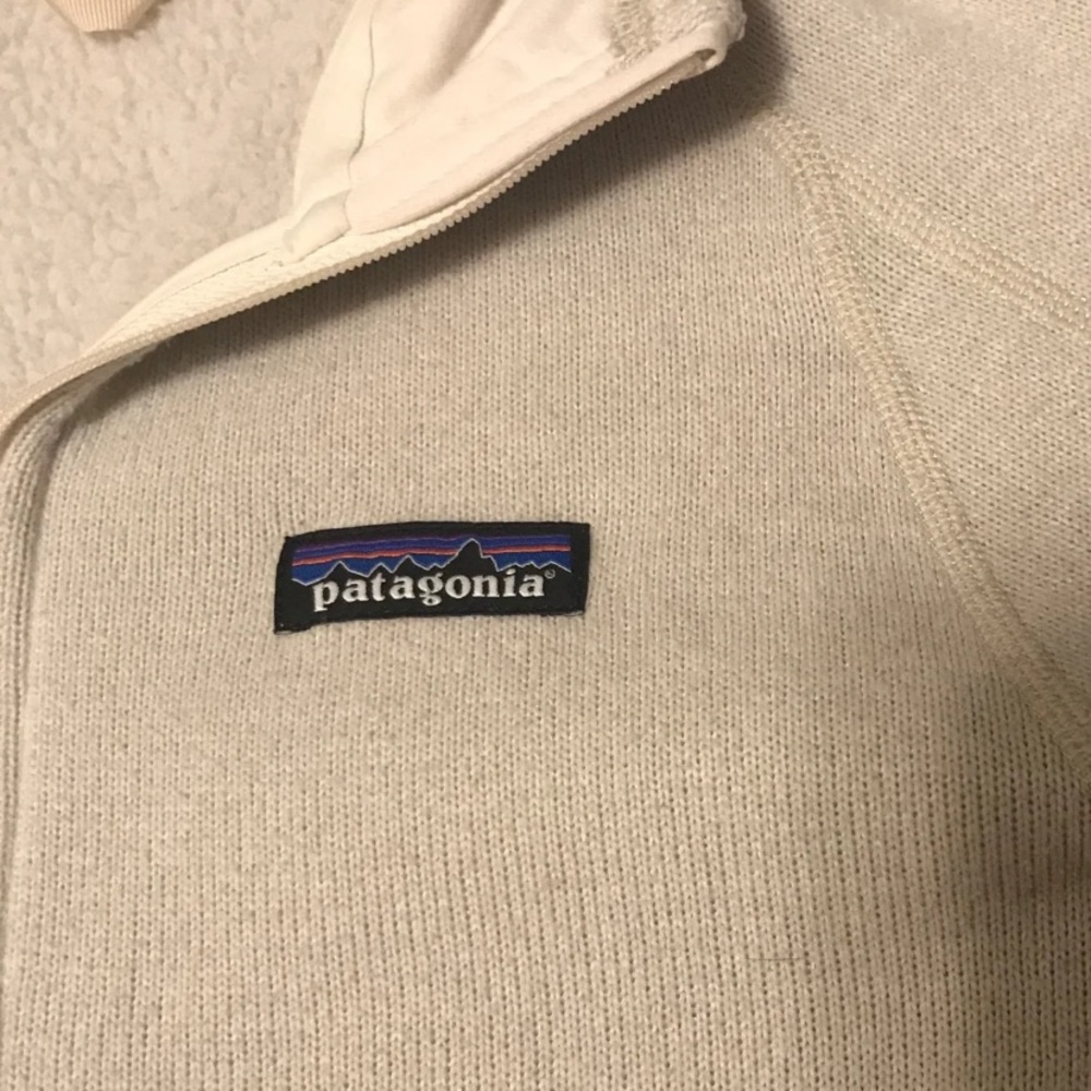 Off-White Patagonia Quarter ZIP - Picture 2 of 5